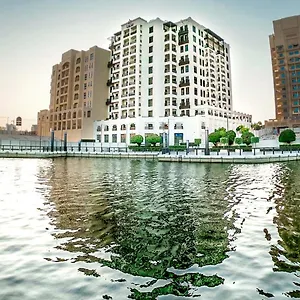 Suha Creek Apartment, Waterfront Jaddaf, Dubaï